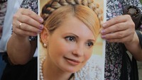 Європа тріщить, їй не до Тимошенко – Чечетов