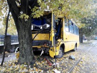 Рятувальники надавали допомогу у масштабній ДТП