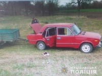 На Сумщині поліцейські оперативно затримали викрадачів автомобіля