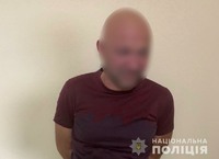 Тричі вдарив ножем у живіт: правоохоронці Ірпеня затримали чоловіка, який підрізав сусіда