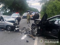 Слідчі Гайсина встановлюють обставини ДТП, у якій загинули водій і пасажирка