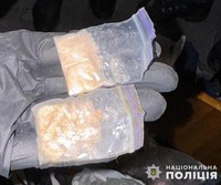 На Львівщині поліцейські затримали наркоділка за підозрою у збуті «PVP»