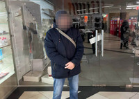 Похмільний синдром став причиною крадіжки, -  у Вараші поліцейські охорони затримали чоловіка з неоплаченим товаром