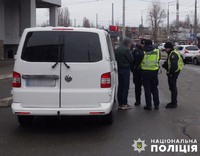 У Дніпровському районі столиці поліцейські затримали чоловіка, який збував психотропні речовини 
