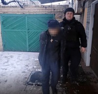 Поліція охорони Кривого Рогу затримала злодія на гарячому