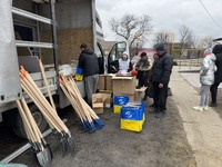 На Юріївщині жителям видали насіння та господарський інвентар: хто отримав допомогу