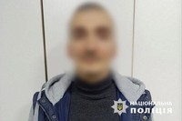 Столичні оперативники затримали мешканця Троєщини, який викрав з автомобіля два дитячих автокрісла