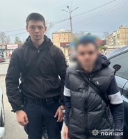 За крадіжки з магазинів поліцейські Дніпра повідомили про підозру 33-річному містянину