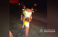 Поліція Полтавщини встановлює обставини ДТП, в якій травмовано водія та пасажира мотоцикла
