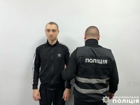 У Ніжині поліцейські затримали чоловіка, який завдав тяжких тілесних ушкоджень містянину