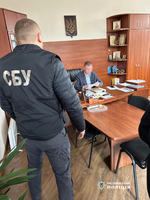 Поліцейські Вінницького райуправління викрили злочинну схему привласнення та легалізації посадовцями «Укрзалізниці» понад 23 мільйонів гривень