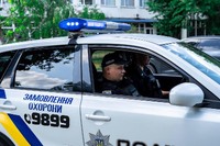 Поліцейські охорони Одещини затримали чоловіка, що пошкодив майно готелю