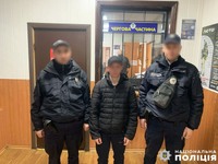 У Прилуках поліцейські затримали причетного до підпалу сусідської квартири