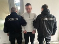 В Чернігові поліцейські оперативно встановили та затримали грабіжника