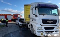Поліція Полтавщини встановлює обставини ДТП, в якій постраждав пасажир позашляховика