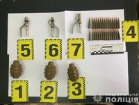 На Закарпатті поліція заблокувала ще один канал збуту боєприпасів: підозрюваного у злочині затримано