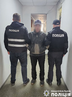 На Чернігівщині поліцейські затримали зловмисника, який погрожував підірвати гранату
