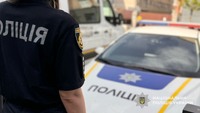 Поліцейські Дніпра повідомили про підозру чоловіку за крадіжки з магазину