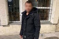 Тернопільські оперативники за кілька годин затримали зловмисника, який викрав сумку з планшетом