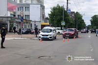Минулої доби у Чернівцях трапилися дві ДТП з потерпілими: слідчі поліції розпочали кримінальні провадження