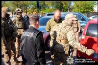 🎰 Нацполіція провела масштабну спецоперацію: викрито наркоугруповання та вилучено понад 17 мільйонів доз наркотиків