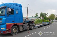 У Славуті поліцейські встановлюють обставини ДТП, у якій травмувався 33-річний пішохід