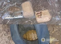 У Миргородському районі поліція вилучила гранату та боєприпаси у місцевого мешканця