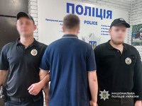 Торгував неіснуючими автомобілями в Інтернеті: прилуцькі поліцейські затримали підозрюваного у серійному шахрайстві