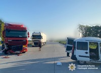 Поліція Полтавщини встановлює обставини ДТП, в якій травмовано двоє людей