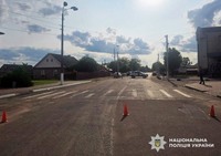 Поліцейські встановлюють обставини ДТП із травмуванням пішохода у Житомирському районі