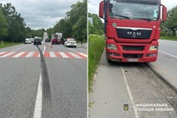 У Хмельницькому районі слідчі поліції встановлюють обставини ДТП, у якій важко травмувався 12-річний хлопчик