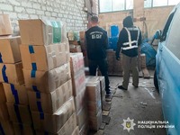 Нацполіція ліквідувала наймасштабніше в Україні підпільне виробництво анаболічних стероїдів, які видавали за імпортні препарати...