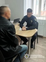 Ніжинські поліцейські викрили зловмисника, причетного до крадіжки з магазину