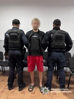 Поліцейські Новгород-Сіверщини оперативно затримали причетного до пограбування жінки