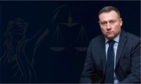 «Ми повинні бути рабами законів, щоб стати вільними»: інтерв’ю з адвокатом Олександром Бабіковим