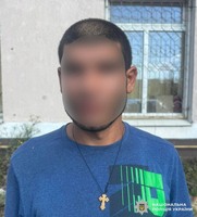 У Вінниці поліцейські затримали зловмисника, який пограбував жінку