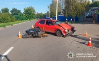 Поліція Полтави встановлює обставини ДТП, в якій постраждав мотоцикліст