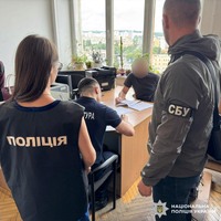 На Буковині правоохоронці викрили схему незаконної приватизації комунальних земель на понад 10 мільйонів гривень – посадовцю повідомлено про підозру
