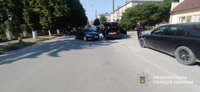 На Тернопільщині у ДТП постраждала пасажирка: водій уникнув зіткнення, але врізався в опору