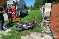 У Полонному слідчі встановлюють обставини ДТП, у якій загинув 51-річний мотоцикліст