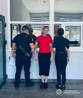 Поліцейські затримали зловмисницю, яка переправляла військовозобов’язаних чоловіків у Берегівському районі