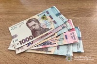 На Тернопільщині чоловік, допомагаючи знайомому з господарством, обікрав його: слідчі поліції розслідують серію крадіжок