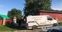 У Чернівецькому районі поліцейські затримали жінку, причетну до вбивства пенсіонерки