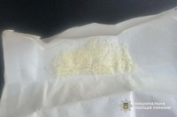 Поліцейські Тернопільщини виявили чоловіка із забороненими речовинами