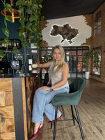 Панорамний ресторан континентальної та азіатської кухні «Freedom» - особливий заклад, де кожна страва є витвором мистецтва.