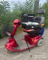 Відібрав у пенсіонера, котрий має інвалідність, електровізок – оперативники карного розшуку затримали зловмисника