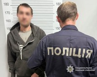 Поліцейські Корюківського райвідділу затримали чоловіка, який завдав тяжких тілесних ушкоджень товаришу