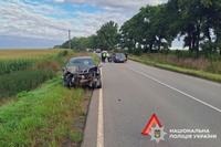 На Волочищині поліцейські встановлюють обставини ДТП за участю трьох автомобілів, в якій травмувався 40-річний чоловік