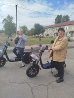 Швидше та зручніше: соцпрацівники Миколаївської громади працюватимуть на електровелосипедах