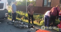 Слідчі поліції розслідують обставини трьох ДТП з потерпілими